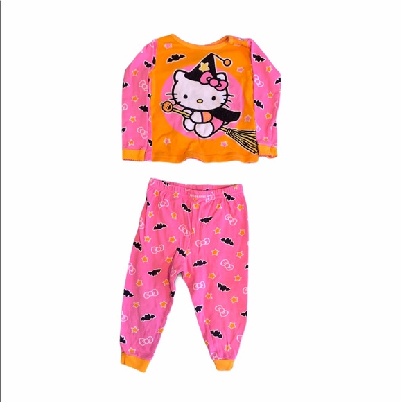 Assorted Pajamas Girls 18M (4) - Picture 4 of 13